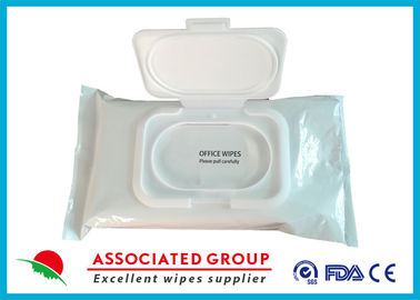 Pre Moistened Spunlace Towels Antibacterial Hand Wipes For Cleaning / Deodorizing Surfaces